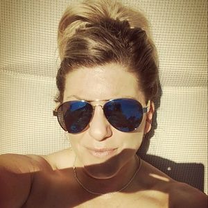 Meet your Posher, Jen